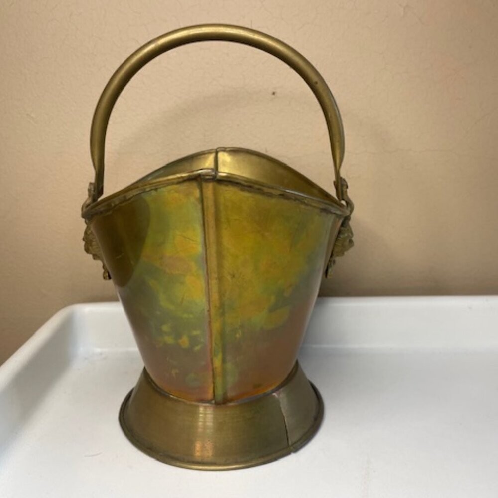 Vintage Brass Bowl with Lion Heads and Handle - Picture 5 of 9